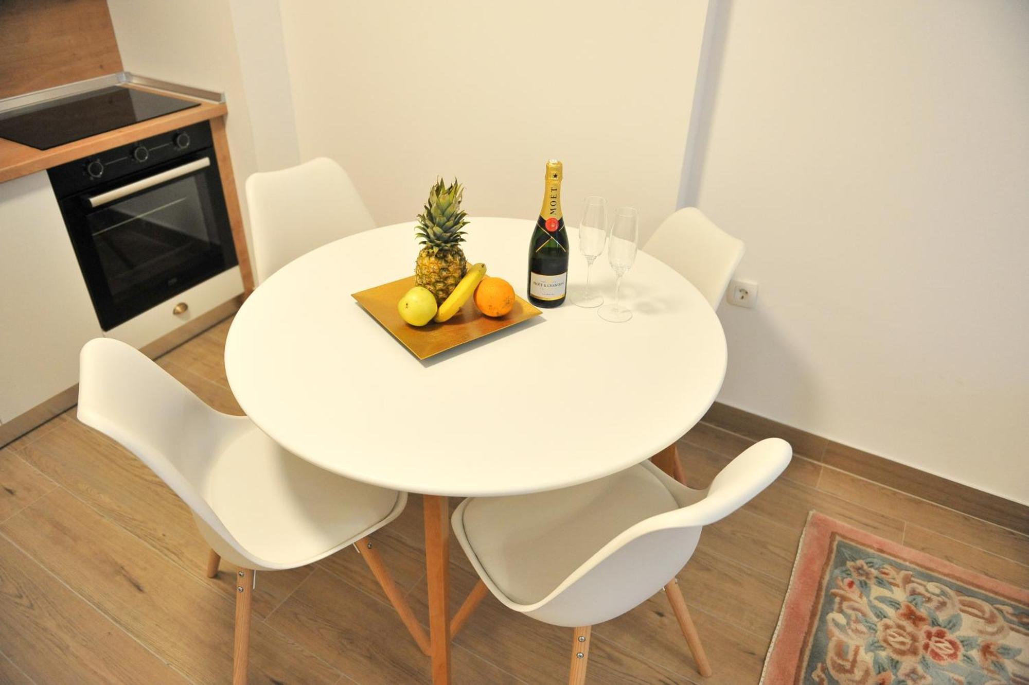 Appartamento Toro Hospitality Mostar Esterno foto