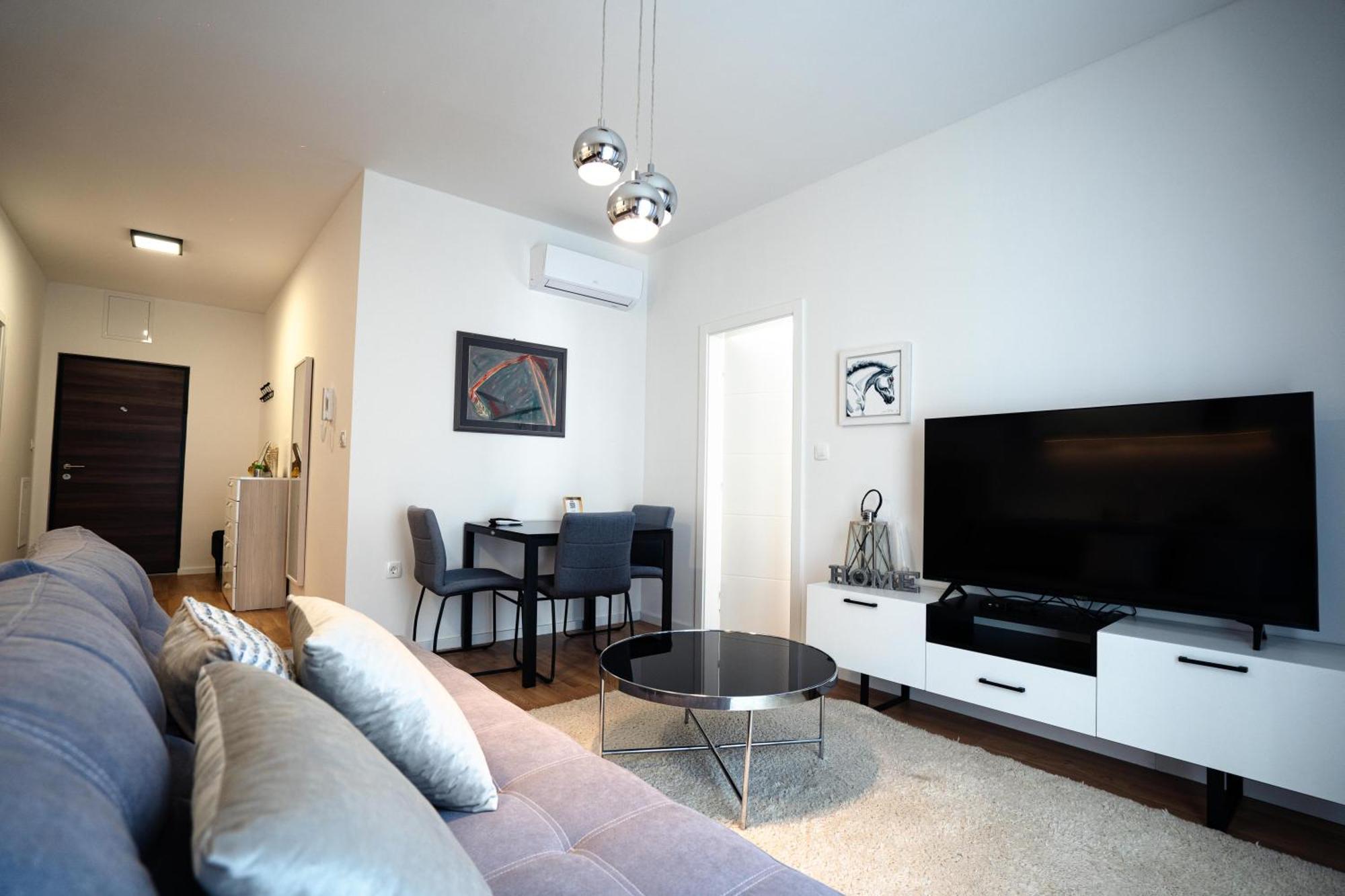 Appartamento Toro Hospitality Mostar Esterno foto
